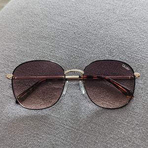 Quay Jezabell sunglasses